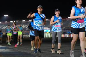 BIB: 31117, 11950, 14650
                            <button type="button" onclick="openModal(22828806)" class="btn btn-primary btn-sm float-right btn-popup" data-toggle="modal" data-target=".modal-high-quality">
                        <i class="fas fa-shopping-cart"></i> Add to Cart
                    </button>
                                            <button type="button" onclick="isThisMe(22828806, true)" class="btn btn-success btn-sm float-right btn-popup btn-isme hidden" data-toggle="tooltip" data-placement="bottom" title="นี่คือรูปของคุณใช่ไหม คลิกที่นี่เพื่อเอาเข้าอัลบั้ม">
                        <i class="fas fa-plus"></i> Add to album
                    </button>
                    <button type="button" onclick="isThisMe(22828806, false)" class="btn btn-warning btn-sm float-right btn-popup btn-isnotme hidden">
                        <i class="fas fa-ban"></i> Remove from album
                    </button>